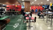 Carl’s Jr y su NFL Zone, el paraíso de los fans del futbol americano