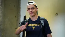 Rodrigo López abandona el campo por lesión en el Pumas vs Querétaro