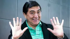 ‘Huicho Domínguez’ presume su Pensión del Bienestar: “Traía 15 pesos hoy nada más. No critiquen”