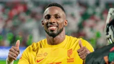 Julián Quiñones destaca en el Al-Qadisiya con asistencia