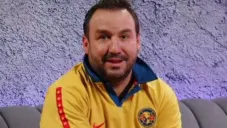 Fernando Cevallos se pone el jersey del América