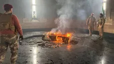 Queman tumba del padre de Bashar Al-Asad