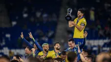 Henry Martín celebra Tricampeonato del América