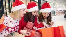 Los regalos es donde más se gasta en esta temporada de Navidad.