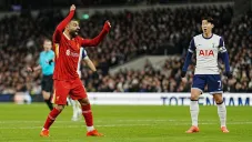 Liverpool golea al Tottenham y reafirma liderato