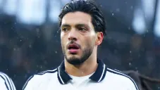 Raúl Jiménez manda recado a sus detractores