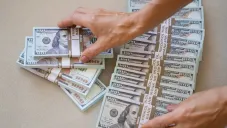 El peso sigue estando fuerte frente al dólar esta semana.