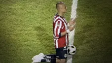 Chicharito mostró molestias en amistoso