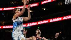 NBA aplaza el juego Rockets contra Hawks