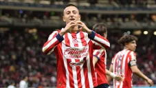 Chivas inicia con victoria el Clausura 2025 tras imponerse ante Santos