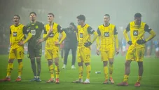 Dortmund sufre otra derrota en la Bundesliga y aumenta la presión sobre su DT