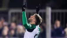 Santi Giménez marca doblete con Feyenoord en Copa