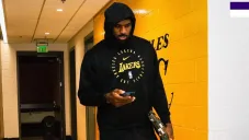 LeBron protagonizó un bello momento con una aficionada
