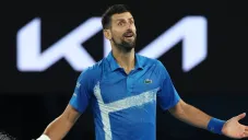 Djokovic vence a Alcaraz y avanza a las semifinales del Australian Open