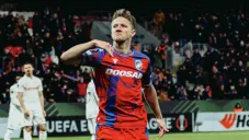 Anderlecht de Chino Huerta sufre primera derrota en Europa League ante Viktoria Plzen