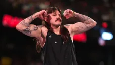 Dominik Mysterio sobre Backlash en México: 'Ojalá pase, se merecen un PLE'