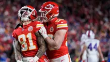 ¡Van por el Tri! Kansas City vence a Buffalo y estará de nueva cuenta en el Super Bowl