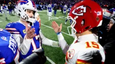 Patrick Mahomes y Josh Allen compartieron momento previo al partido de Final de Conferencia