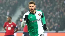 Santi Giménez es portada de La Gazzeta dello Sport y otros diarios por inminente llegada al Milan