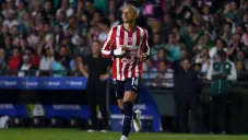 ‘Chicharito’ regresa a la titularidad; Alan Mozo reaparece en la banca