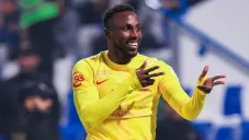 Julián Quiñones mantiene racha goleadora en empate de Al-Qadisiyah