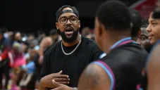 Detienen al hijo de Michael Jordan por manejar ebrio y portar drogas