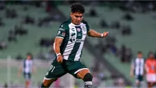 Stephano Carrillo llegó al Feyenoord