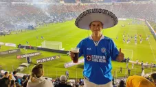 Jonatan Michalski, el aficionado polaco que sigue a Cruz Azul desde Europa