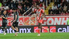 Santos se hunde tras derrota ante Necaxa