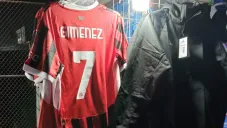 Bebotemanía: jerseys de Santiago Giménez invaden el Olímpico Universitario