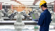 Figure AI desplegará 100 mil robots en industrias de Estados Unidos