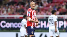 Chicharito Hernández arremete contra seguidor