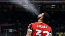 ¡A lo WWE! Kyle Walker imita en San Siro mítica entrada de Triple H