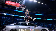 Mac McClung logra el primer tricampeonato de Clavadas de la NBA