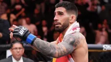 Ilia Topuria celebró con un pastel de cumpleaños, el primer aniversario de su victoria en UFC 298