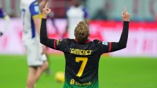 Santiago Giménez partirá como titular