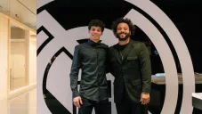 Hijo de Marcelo extiende su contrato con Real Madrid