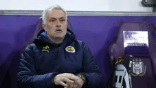 Galatasaray denunciará a Federación Turca de Futbol tras reducir castigo a Mourinho