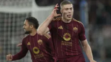Roma vence a Como1907