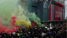 Aficionados del Manchester United convocan protesta contra dueños del equipo