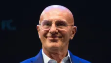 Arrigo Sacchi arremete contra la directiva del Milan y la elección del DT