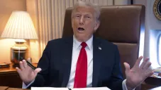 ¿También a México? Trump sube aranceles del 25 al 50% al acero y aluminio de Canadá