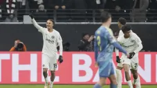 ¡Caminando! Frankfurt vuelve a golear al Ajax y se mete a Cuartos de Europa League