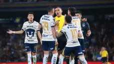La polémica invalidación al gol de Pumas vs Rayados de Monterrey