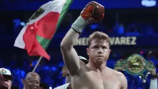 El ‘rey del peso mediano’ reta a ‘Canelo’ Álvarez: “Vamos a pelar”