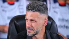 Martín Demichelis asegura que no dará un paso al costado de Rayados