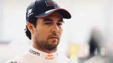 Checo Pérez en pláticas con varios equipos