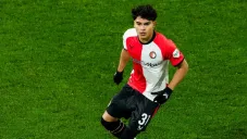 Stephano Carrillo tras comparaciones con Santiago Giménez en Feyenoord: &quot;Somos diferentes&quot;