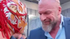 ¡Voz autorizada! Triple H felicita a Rey Fénix tras su debut en WWE