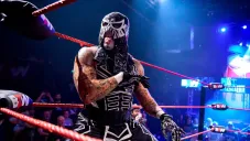 Penta revienta a Dominik Mysterio: ‘Es tramposo y aprendió el peor lado de la lucha’